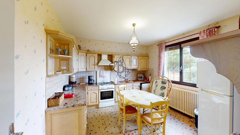 Maison - 98 m² - 4 pièces