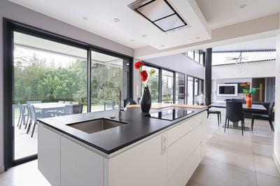 Maison - 160 m² - 8 pièces