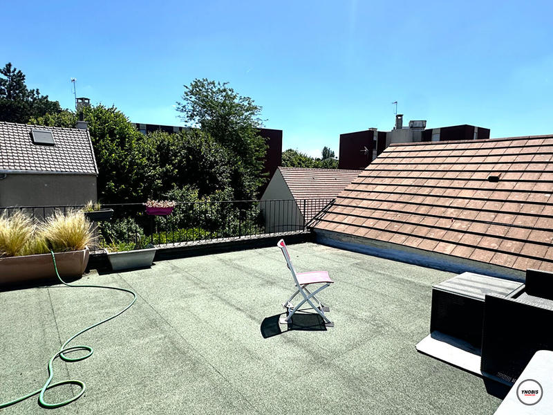 Immeuble - 6 pièces