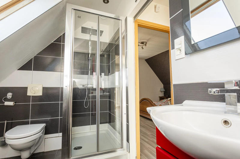 Maison - 88 m² - 5 pièces