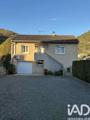 Maison - 72 m² - 4 pièces