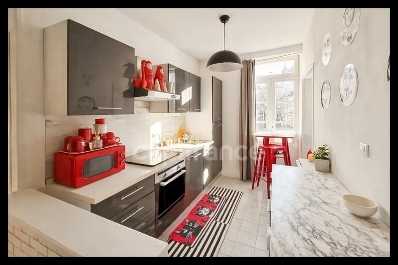 Immeuble - 321 m² - 14 pièces