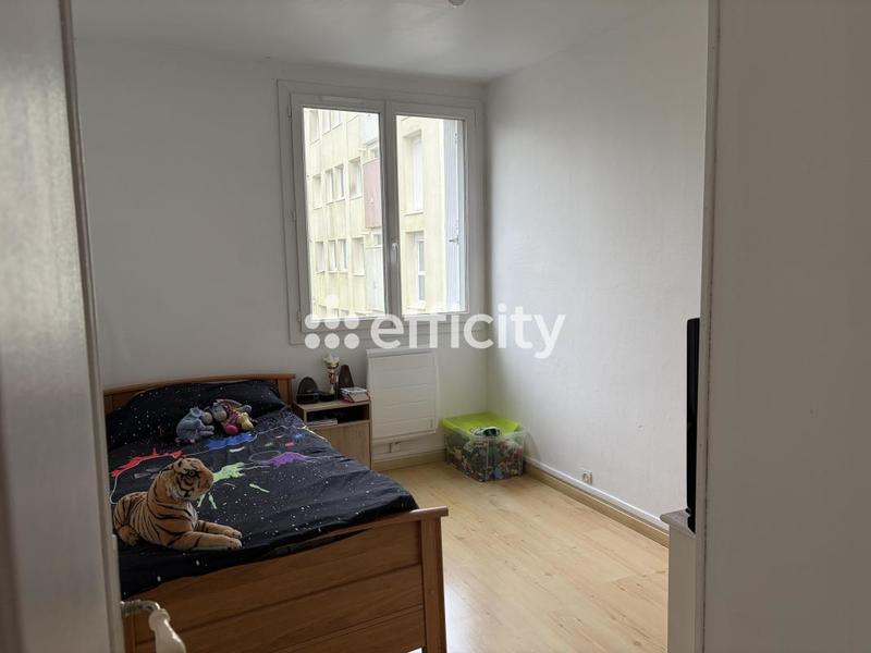 Appartement - 86 m² - 5 pièces