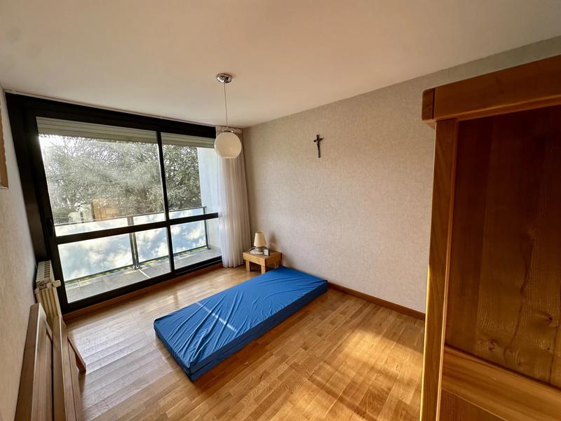 Appartement - 75 m² - 4 pièces