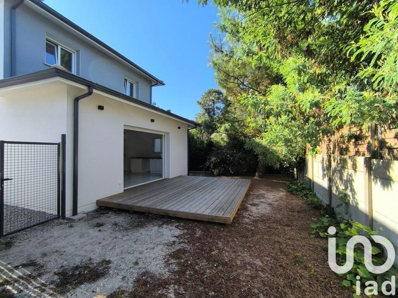 Maison - 104 m² - 5 pièces