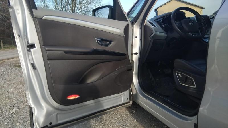 Renault Espace V 1.6 dCi 160 Energy Edc Intens