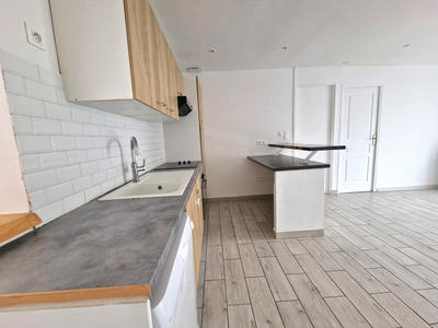 Maison - 63 m² - 3 pièces