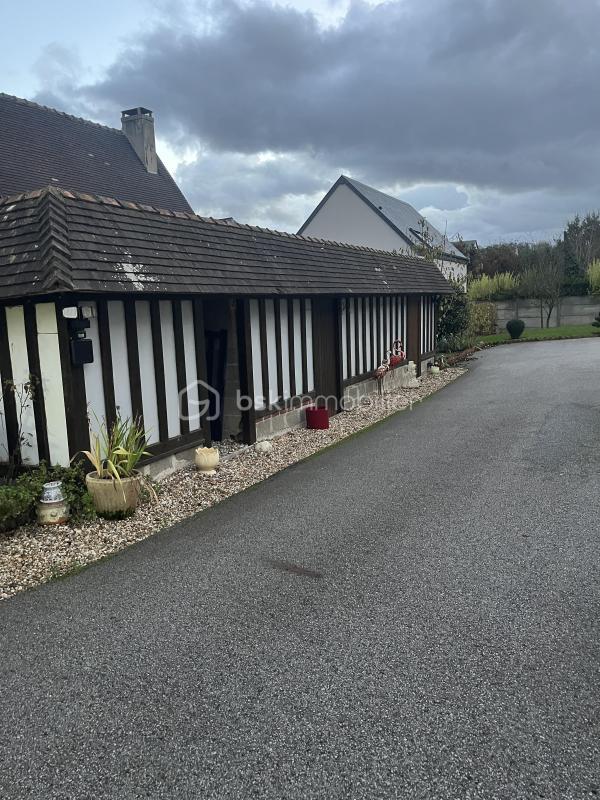 Demeure - 107 m² - 5 pièces