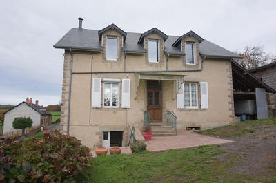 Maison - 137 m² - 7 pièces