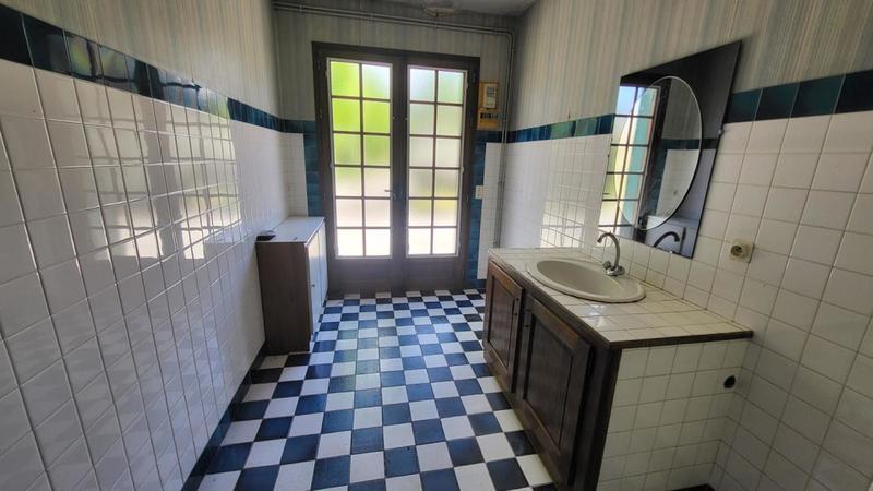 Maison - 200 m² - 8 pièces