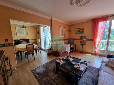 Appartement - 104 m² - 4 pièces