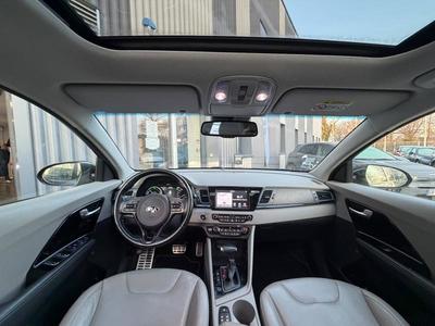 Kia Niro 1.6 GDi 105ch Isg + Plug-In 60.5ch Premium Dct6