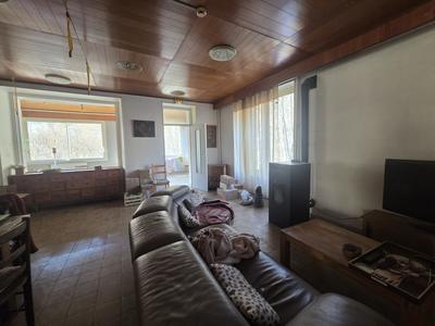 Maison ancienne - 640 m² - 25 pièces