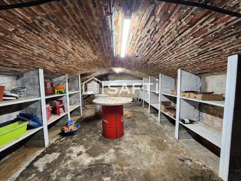 Maison de ville - 200 m² - 9 pièces