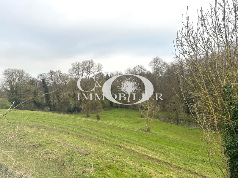 Maison - 200 m² - 6 pièces