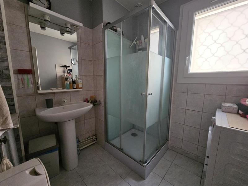 Appartement - 104 m² - 6 pièces