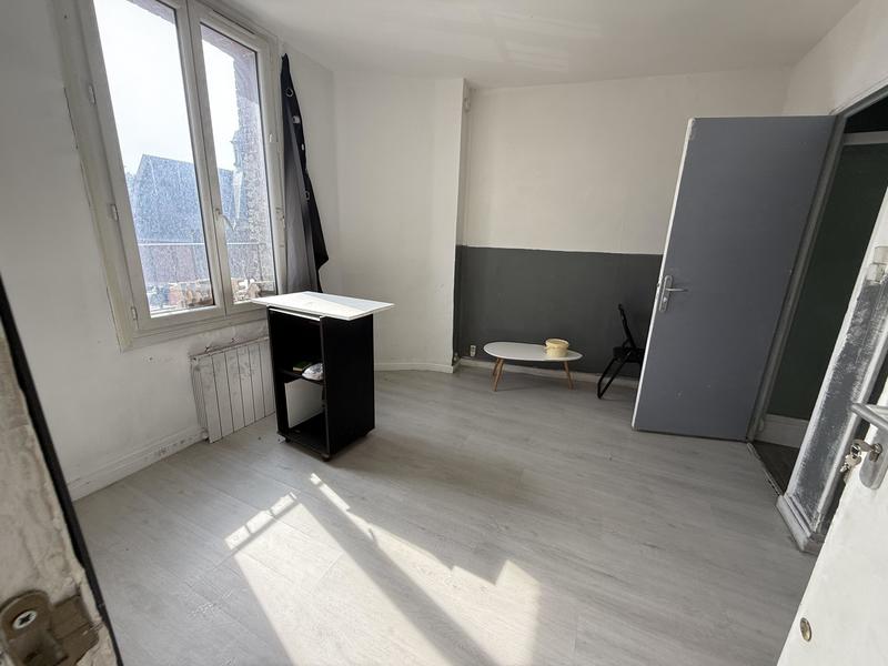 Immeuble - 97 m² - 6 pièces