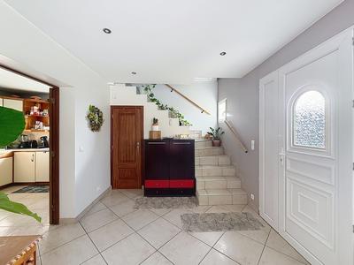 Maison - 145 m² - 5 pièces