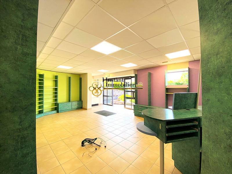 Local d'activités - 170 m²