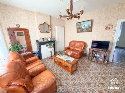 Maison - 81 m² - 4 pièces