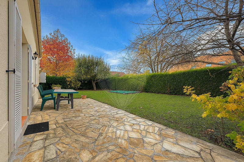 Maison - 136 m² - 6 pièces