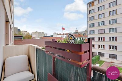 Appartement - 70 m² - 4 pièces