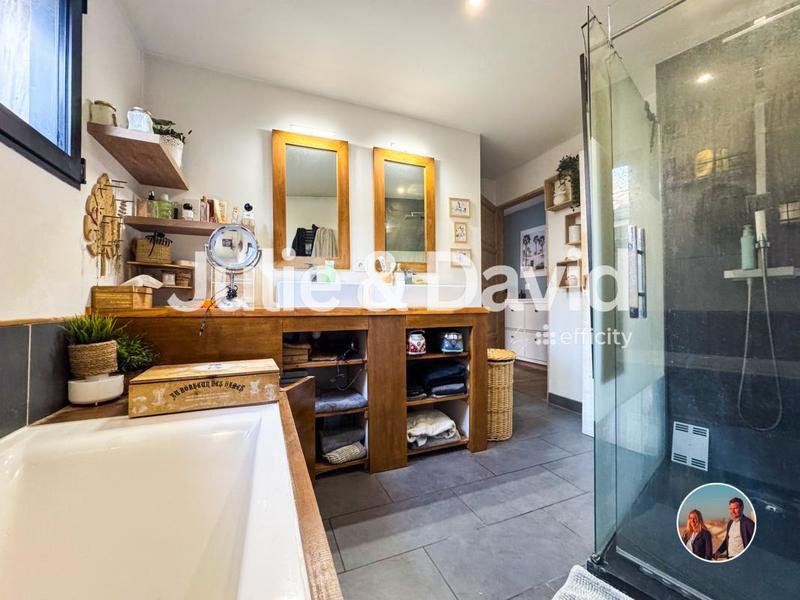 Maison - 120 m² - 6 pièces