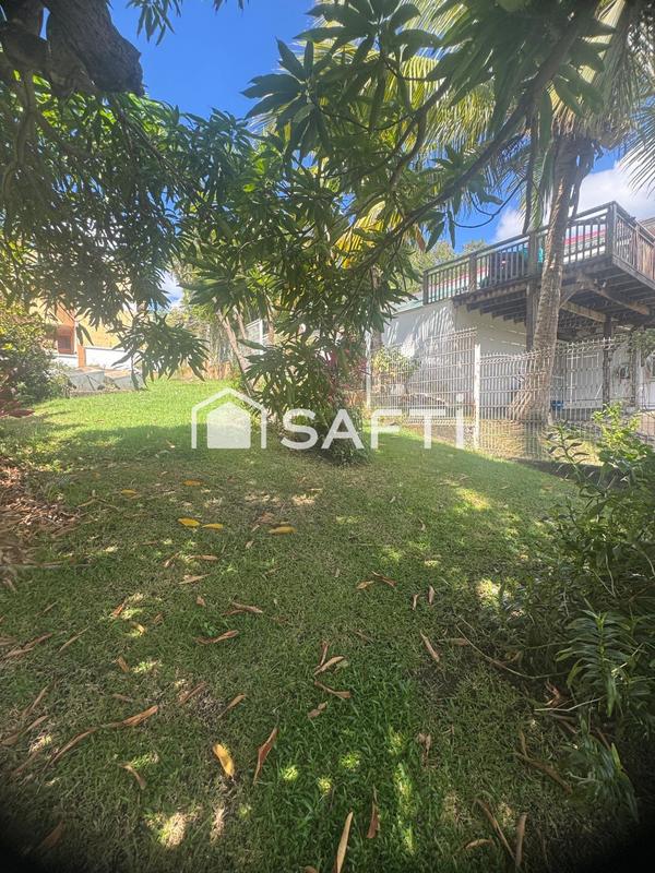 Maison - 327 m² - 10 pièces