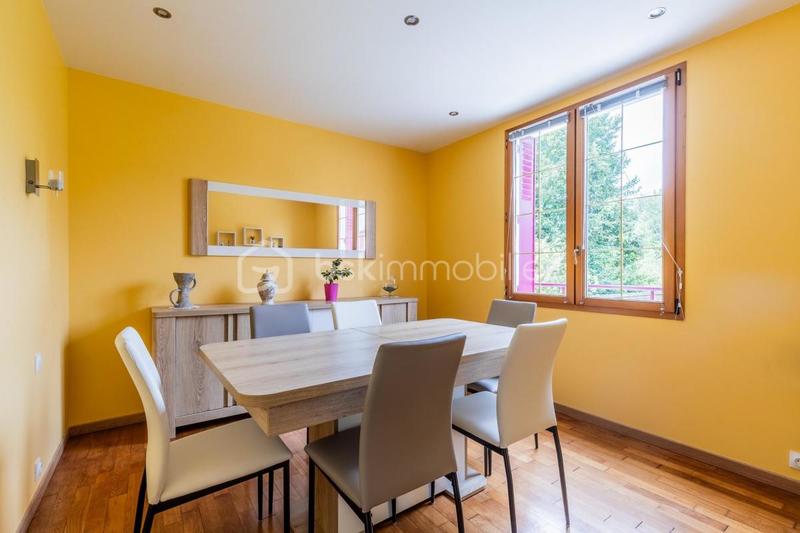 Maison - 118 m² - 5 pièces