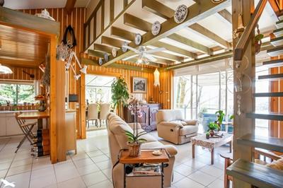 Maison d'architecte - 130 m² - 6 pièces