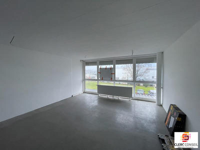 Local d'activités - 1 208 m²