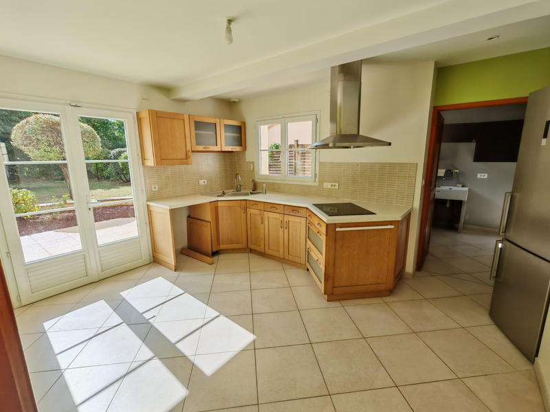 Maison - 145 m² - 6 pièces