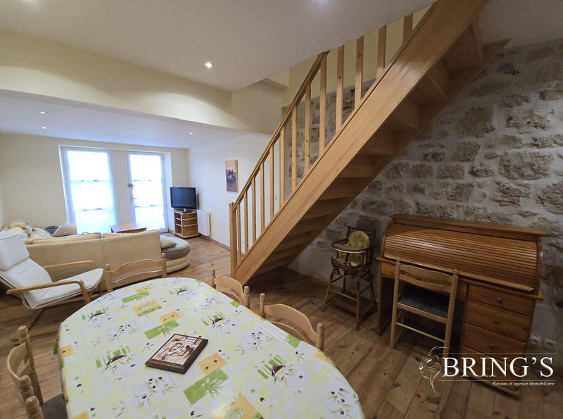 Maison - 80 m² - 6 pièces