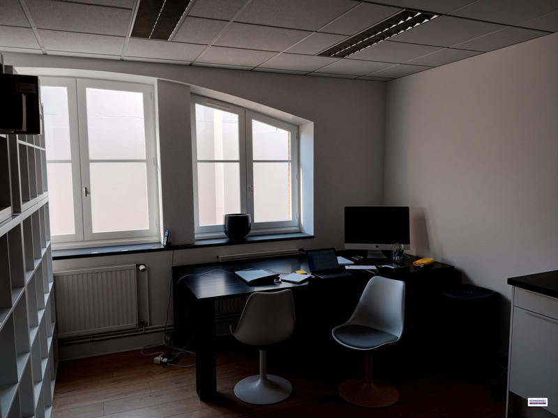 Bureau - 162 m²
