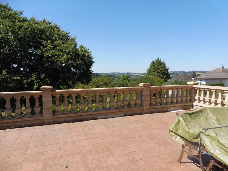 Maison - 188 m² - 6 pièces