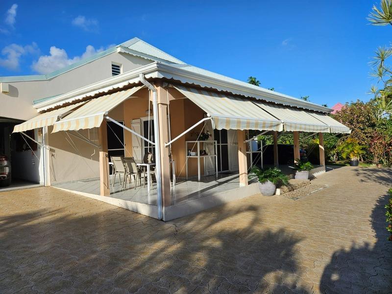 Maison - 190 m² - 16 pièces