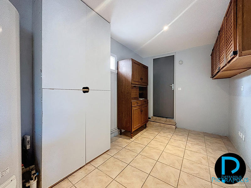 Maison - 94 m² - 5 pièces