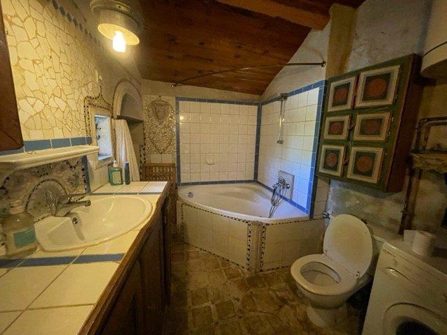 Maison ancienne - 105 m² - 4 pièces