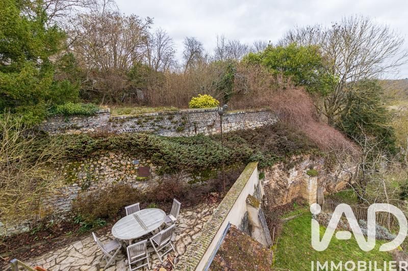 Maison - 184 m² - 10 pièces