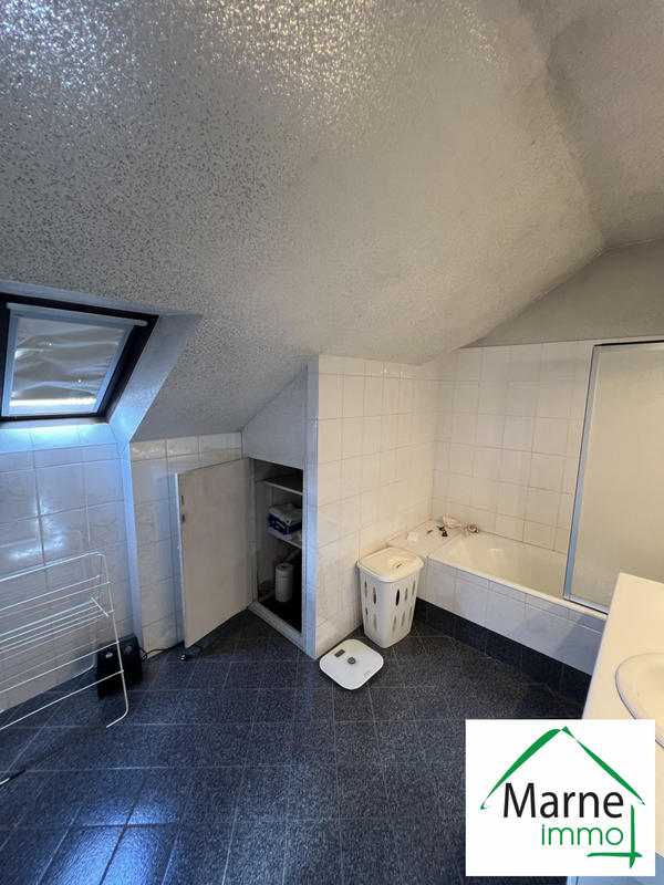 Appartement - 103 m² - 3 pièces