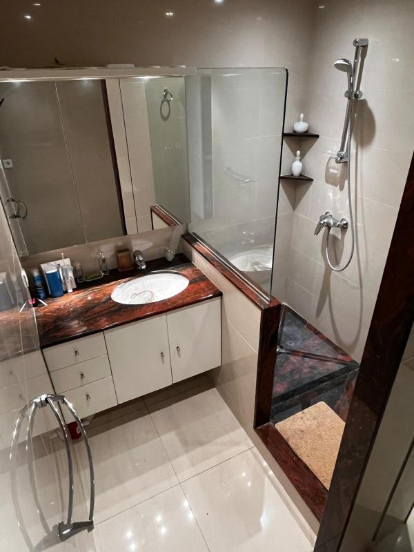 Appartement - 84 m² - 3 pièces