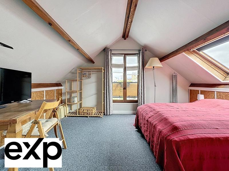 Maison - 170 m² - 8 pièces