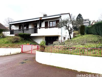 Maison - 85 m² - 4 pièces