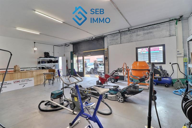 Local commercial - 168 m²