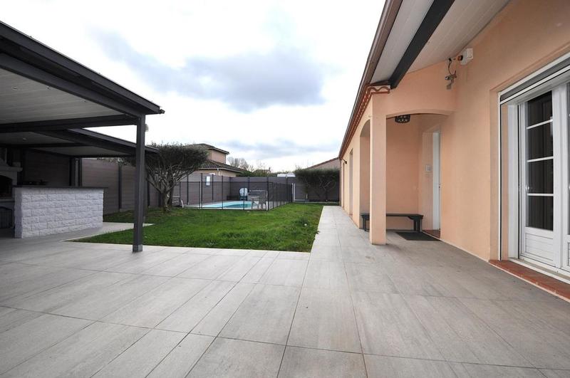 Maison - 175 m² - 6 pièces