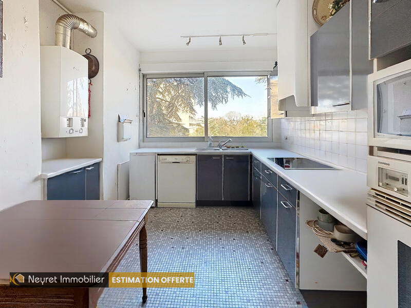 Appartement - 88 m² - 4 pièces