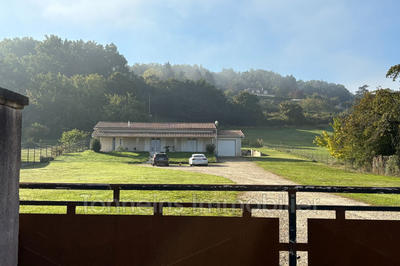 Maison - 104 m² - 5 pièces