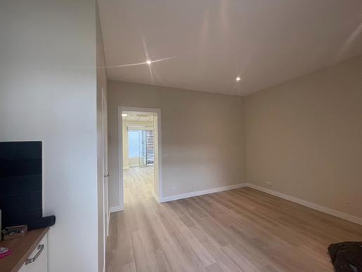 Local commercial - 101 m²