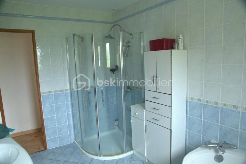 Pavillon - 120 m² - 4 pièces