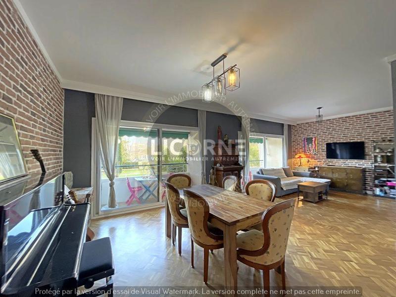 Appartement - 102 m² - 4 pièces